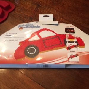 Car pull apart silicone bakeware cupcake mold